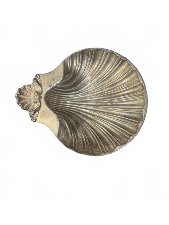 Other - Vintage International Silver Co. Silverplated Shell Dish